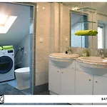 Aco Living - A Cheap Overnight *