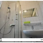 Aco Living - A Cheap Overnight * Klagenfurt am Woerthersee