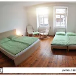 Aco Living - A Cheap Overnight Клагенфурте