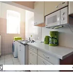 Aco Living - A Cheap Overnight * Клагенфурте