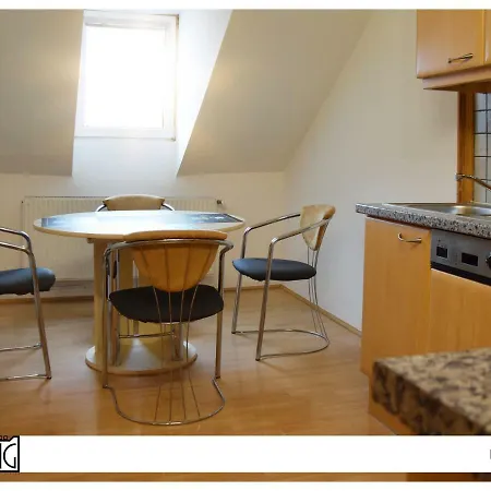 Aco Living - A Cheap Overnight Apartment *