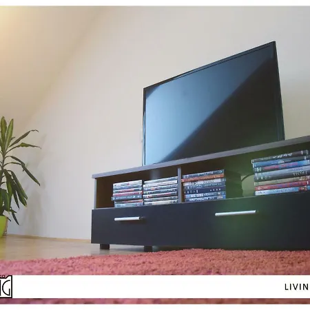 Apartment Aco Living - A Cheap Overnight