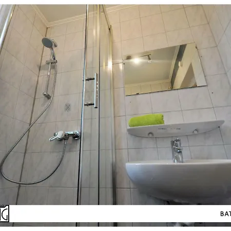 Aco Living - A Cheap Overnight * Klagenfurt am Woerthersee