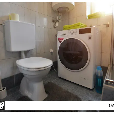 Apartment Aco Living - A Cheap Overnight *