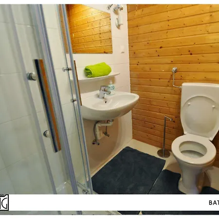 Aco Living - A Cheap Overnight *