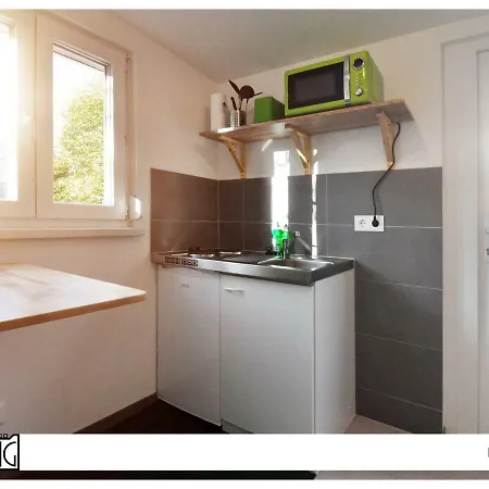 Aco Living - A Cheap Overnight Apartment Klagenfurt am Woerthersee