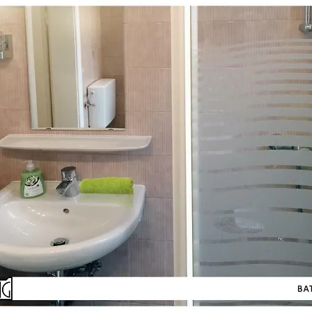 Aco Living - A Cheap Overnight