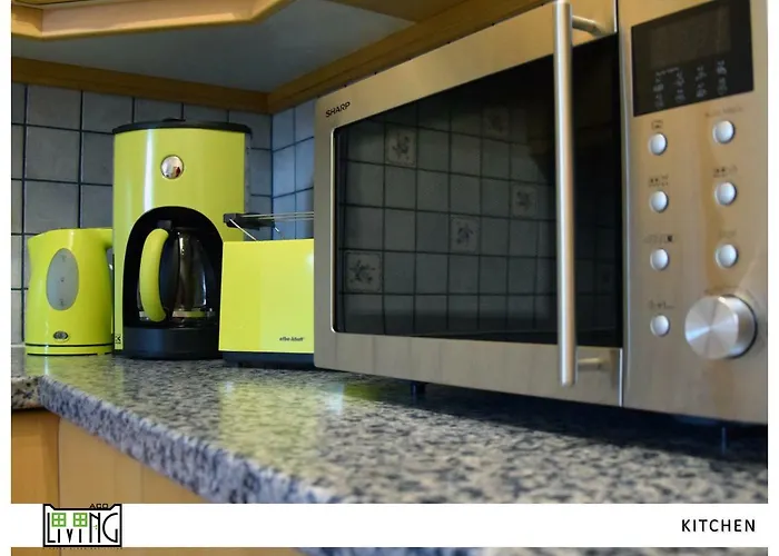 Aco Living - A Cheap Overnight *