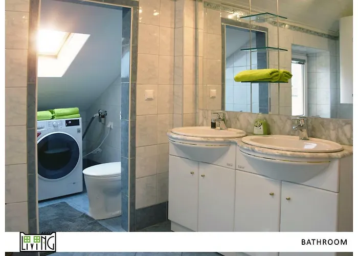 Aco Living - A Cheap Overnight *