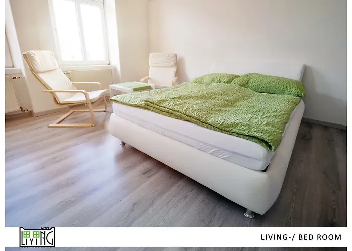 Aco Living - A Cheap Overnight *